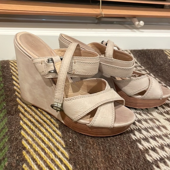 Frye wedge Sandles - Picture 2 of 3